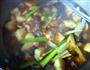 土豆烧牛肉的做法图解5