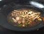 蒜苔炒肉的做法图解1