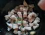 茨菇烧肉的做法图解1