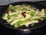 西芹豆干炒腊肠的做法图解6