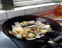 咖喱土豆炖鸡块的做法图解4