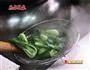 蚌肉烧小青菜的做法图解4