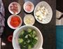 西兰花鸡腿菇炒肉片的做法图解1