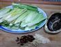 豆豉鱼油麦菜的做法图解2