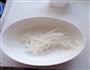萝卜丝鸡蛋饼的做法图解1