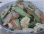 蚝油黄瓜炒山药片鸡蛋的做法图解1