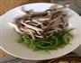 牛蒡菌菇肉丝的做法图解2