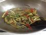 下饭菜炒茄子的做法图解2