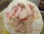 腊肉蒜苗的做法图解1