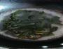 茭白咸菜胡萝卜炒海带的做法图解3