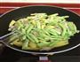 五花肉烩扁豆土豆的做法图解6