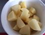 土豆排骨的做法图解2