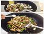 杏鲍蟹味双菇炒肉的做法图解3