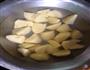 土豆焖鸡的做法图解1