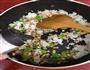 蒜肠杏鲍菇甜豆炒饭的做法图解8