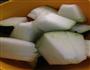冬瓜薏仁米海带排骨汤的做法图解2
