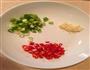 香辣油豆腐肉末面的做法图解3