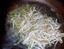 土豆丝炒绿豆芽的做法图解4