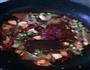 牛肉米线的做法图解2