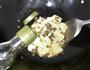 肉酱烧豆腐的做法图解6