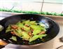 莴笋炒腊肉的做法图解9