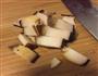 腊肉胡萝卜煨花菜的做法图解2