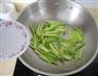 蒜苗炒猪肉丝的做法图解8