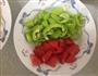 青椒土豆炒肉片的做法图解1