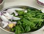 牛肉炒韭菜的做法图解2