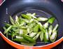 芋茎干炒腊肉的做法图解6