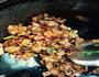 腊肉炒豆粑的做法图解4