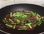 蒜苔炒腊肉的做法图解5