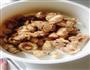 鸭子烧青豆的做法图解1