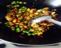 鸭子烧青豆的做法图解9