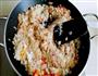 西班牙墨鱼汁海鲜饭的做法图解4