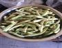 铁锅炖豆角的做法图解1