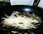 青椒土豆丝的做法图解7