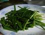 韭菜回锅豆腐的做法图解1