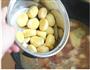 深秋天冷能量菜-栗子红烧肉的做法图解6