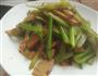 芹菜香干炒肉片的做法图解4