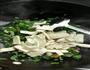 腊肠蒜香千页豆腐的做法图解4