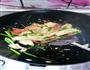 豆皮炝炒火腿肠的做法图解7