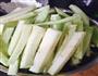 肉末茄子的做法图解1