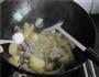 土豆焖三黄鸡的做法图解7