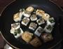 客家红烧肉酿豆腐的做法图解3