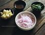 蒜子黑椒牛仔骨的做法图解2