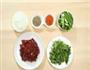 炒烤牛肉的做法图解1