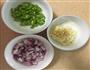 蒜香茄子的做法图解1