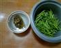榨菜炒通菜梗的做法图解1