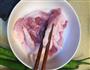 莴笋炖肉的做法图解2